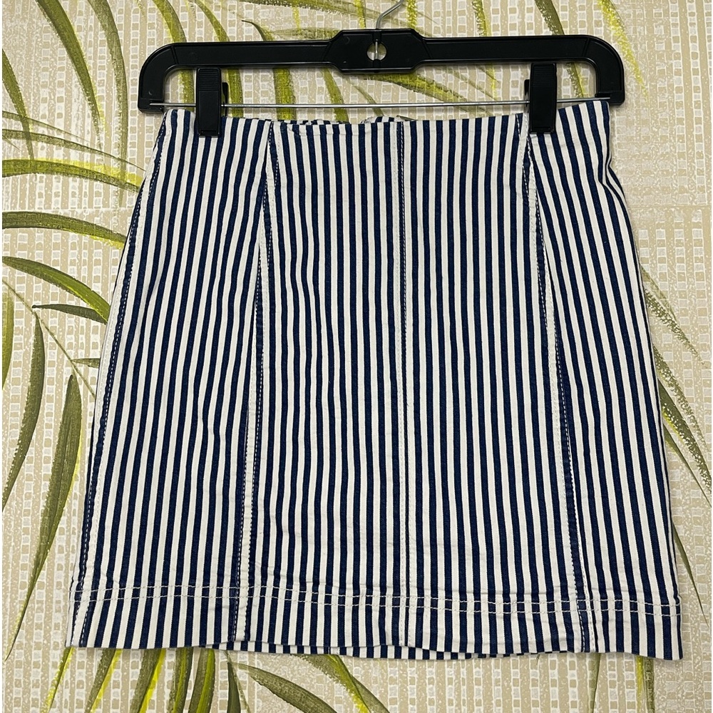 Jolt blue/white striped denim skirt Size 5